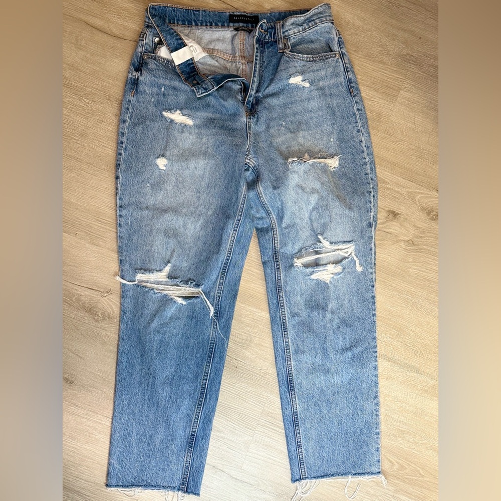 Aeropostale High Rise Distressed Blue Jeans